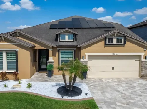 Industrial metallic epoxy floors for bungalows and commercial spaces in Seminole Heights